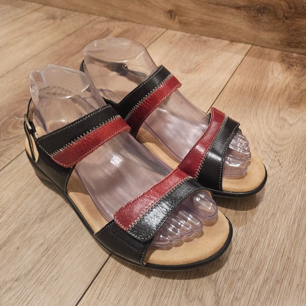SAS Nudu Heel Strap Ladybug Two-Toned Sandals Size 7M